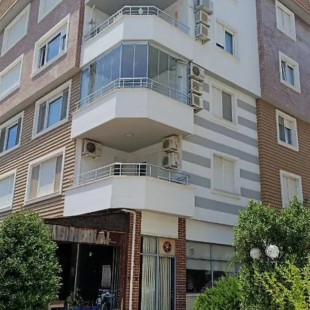 Oba Palace 100 M To The Beach Apartament Alanya
