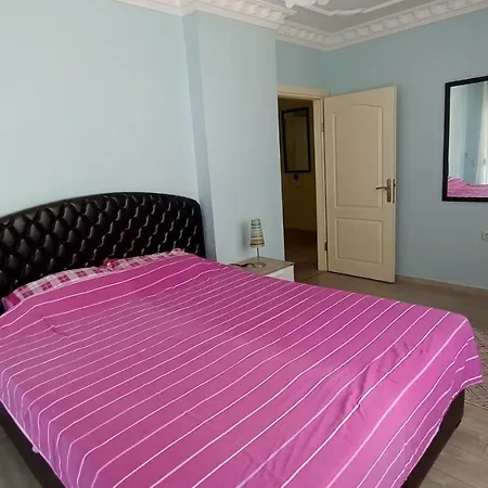 Appartamento Oba Palace 100 M To The Beach *