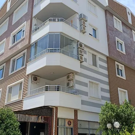 Oba Palace 100 M To The Beach Alanya